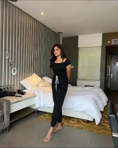 Call Girls Service in Eloor